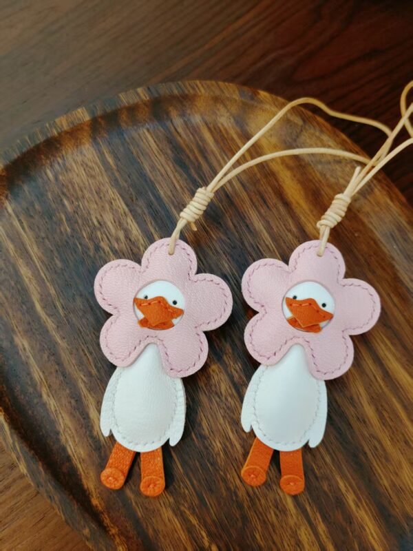 handcrafted bag charm - 图片 10